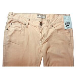 Free people women’s peach corduroy, skinny pants, size 27 NWT